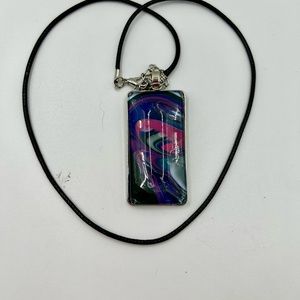 Pendant necklace